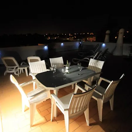 Дом отдыха Townhouse Mia Panoramic Views Communal Pool